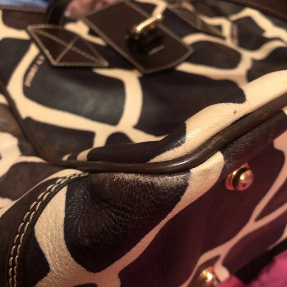 Dooney and bourke giraffe print handbag - Picture 4 of 7